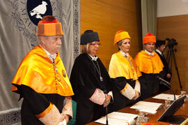 Investidura como Doctor "Honoris Causa" de D. Juan Ramón Cuadrado Roura por la Universidad de Málaga. Rectorado. Junio de 2009