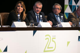 Susana Díaz, Javier Carnero y José Ángel Narváez. Acto del 25 Aniversario del Parque Tecnológico de Andalucía. Palacio de Ferias y Congresos de Málaga. Noviembre de 2017