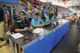 Árbitros de mesa. Partido Uruguay - República Checa. Categoría femenina. Campeonato del Mundo Universitario de Balonmano. Antequera. Junio de 2016