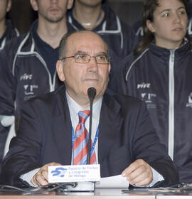 Pedro Montiel. Acto de Clausura del 2º Congreso Internacional de Actividad Físico-Deportiva para Mayores de la Universidad de Málaga. Palacio de Ferias y Congresos de Málaga. Marzo de 2007