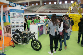 Estand de las Escuelas de Ingenierías Industriales. Jornadas de Puertas Abiertas de la Universidad de Málaga. Complejo Polideportivo Universitario. Abril de 2018