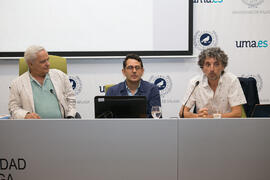 Taller «Itinerario del fake: democracia, posverdad y tecnología». Curso "La verdad de las mentiras". Cursos de Verano de la Universidad de Málaga. Málaga. Julio de 2019