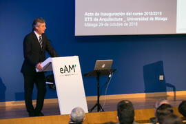 José Francisco Murillo. Inauguración del curso 2018-2019 de la Escuela Técnica Superior de Arquitectura de la Universidad de Málaga. Paraninfo. Octubre de 2018