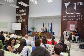 Giovanni Caprara en la graduación de alumnos del CIE-UMA el Día del Español. Centro Internacional de Español de la Universidad de Málaga. Junio de 2016