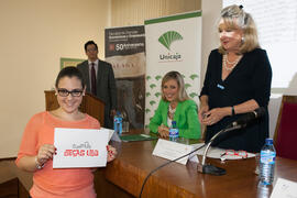 Ganadora del sorteo "Campus Becas USA Unicaja 2015" en la entrega de premios de la V Olimpiada Financiera. Facultad de Ciencias Económicas y Empresariales. Junio de 2015