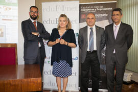 Óscar García Oltra, Dolores Cano, Eugenio Luque y José M. Domínguez en la entrega de premios de la V Olimpiada Financiera. Facultad de Ciencias Económicas y Empresariales. Junio de 2015