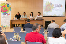 Mesa Redonda: "La perspectiva sindical de los procesos de reinternalización". Curso "La externalización y remunicipalización de los servicios públicos". Cursos de verano 2018 de la Universidad de Málaga. Marbella. Julio de 2018