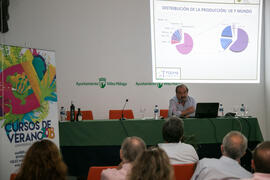 Conferencia de Álvaro González-Coloma. Curso "El aceite de oliva, salud, cultura y riqueza de los pueblos mediterráneos". Cursos de Verano de la Universidad de Málaga. Vélez Málaga. Julio de 2018