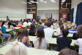Giovanni Caprara en la graduación de alumnos del CIE-UMA el Día del Español. Centro Internacional de Español de la Universidad de Málaga. Junio de 2016
