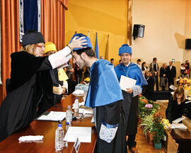 Investidura de nuevos doctores por la Universidad de Málaga. Paraninfo. Abril de 2008