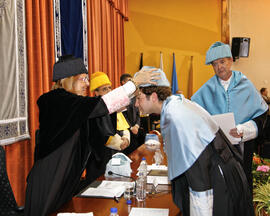 Investidura de nuevos doctores por la Universidad de Málaga. Paraninfo. Abril de 2008
