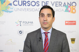 Manuel Vázquez Martín en photocall. Curso "Un siglo de la Asamblea de Ronda". Cursos de Verano de la Universidad de Málaga. Ronda. Julio de 2018
