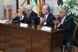 Mesa presidencial. Nombramiento de Eugenio Chicano como miembro de la Real Academia de Bellas Artes de San Telmo. Salón de los Espejos, Ayuntamiento de Málaga. Septiembre de 2016