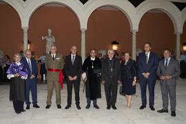 Grupo de autoridades. Apertura del Curso Académico 2022/2023 de la Universidad de Sevilla y entrega de su medalla de oro a la Universidad de Málaga. Iglesia de la Anunciación, Sevilla. Septiembre de 2022