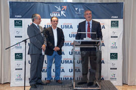 Nombramiento de Rafael Rodríguez como Miembro de Honor de la Asociación de Antiguos Alumnos de la Universidad de Málaga. Hotel AC Málaga Palacio. Octubre de 2014
