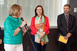 Adelaida de la Calle, María del Mar Martín Rojo y Víctor Muñoz Martínez en la inauguración de 'Link by UMA-ATECH'. Edificio 'The Green Ray'. Abril 2015