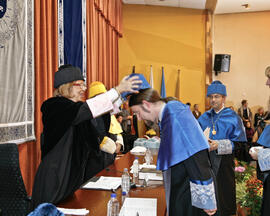 Investidura de nuevos doctores por la Universidad de Málaga. Paraninfo. Abril de 2008