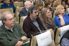 Ángel Idígoras asiste a la presentación del libro "Recordando a 3 maestros". Facultad de Ciencias Económicas y Empresariales. Noviembre de 2018