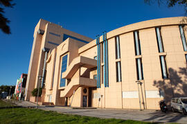 Edificio del Instituto de Investigación y Biblioteca de I+D. Campus de Teatinos. Diciembre de 2020