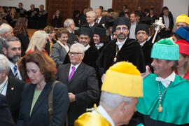 Entrada de autoridades al acto de imposición de la Medalla de Oro de la Universidad de Málaga a la Universidad de Granada. Paraninfo. Diciembre de 2016