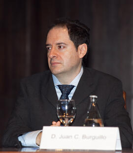 Juan Carlos Burguillo. Conferencia "Nuevos Entornos". 3º Congreso Internacional de Actividad Físico-Deportiva para Mayores de la Universidad de Málaga. Palacio de Ferias y Congresos de Málaga. Marzo de 2009
