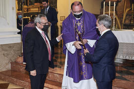 Entrega del bastón de mando de la Universidad a la Cofradía de los Estudiantes. Iglesia de San Agustín. Abril de 2022