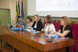 Mesa redonda "Emprendimiento femenino en la gastronomía". Seminario "Emprende 21". Facultad de Ciencias Económicas y Empresariales. Octubre de 2016