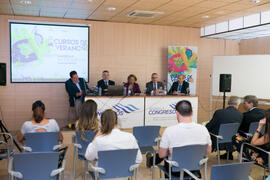 Mesa redonda: "Los proveedores de servicios: los hospitales". Curso "Turismo sanitario: asignatura pendiente". Cursos de Verano de la Universidad de Málaga. Marbella. Julio de 2018