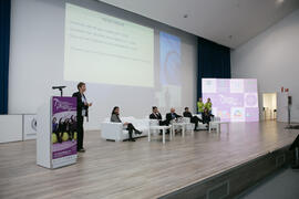 Itziar Alonso-Arbiol. Panel de expertos. 7º Congreso Internacional de Actividad Física Deportiva para Mayores. Escuela Técnica Superior de Ingeniería de Telecomunicaciones y de Informática. Noviembre de 2017