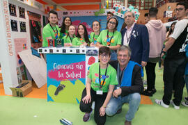 José Ángel Narváez y José Francisco Murillo en el estand de Ciencias de la Salud. Jornadas de Puertas Abiertas de la Universidad de Málaga. Complejo Polideportivo Universitario. Abril de 2018