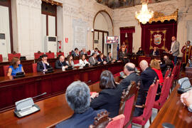 Intervención de Eduardo Zorrilla en la entrega de la Medalla de la Ciudad y el título de Hijo Predilecto a Eugenio Chicano. Ayuntamiento de Málaga. Octubre de 2014