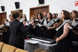 El Coro Oficial de la UMA en el homenaje a los jubilados y al personal que cumple 25 años de servicio en la UMA. Paraninfo. Mayo 2015