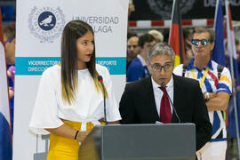 Presentadores de la ceremonia de inauguración. Campeonato Europeo Universitario de Balonmano. Antequera. Julio de 2017