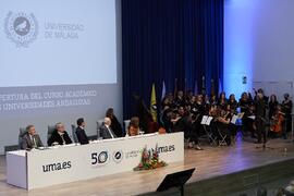 Interpretación del Coro Universidad de Málaga y la orquesta Málaga Camerata. Solemne Acto de Apertura del Curso Académico 2022/2023 de las Universidades Andaluzas. Escuela Técnica Superior de Ingeniería Informática y Telecomunicaciones. Septiembre de 2022