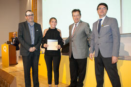 Entrega de becas. V Foro Arquia/Próxima 2016: Futuro Imperfecto. Paraninfo. Octubre de 2016