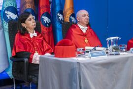 Antonio Márquez Prieto y Emilia Casas Baamonde en su investidura como Doctora "Honoris Causa" por la Facultad de Derecho de la Universidad de Málaga. Paraninfo. Noviembre de 2022