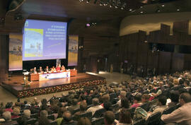 Acto de Inauguración del 2º Congreso Internacional de Actividad Físico-Deportiva para Mayores de la Universidad de Málaga. Palacio de Ferias y Congresos de Málaga. Marzo de 2007