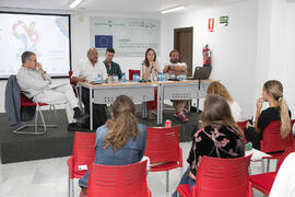 Mesa redonda: «Mesa de ONGs: La arriesgada tarea de la defensa de los derechos Humanos en la frontera». Curso "La inmigración de personas vulnerables". Cursos de Verano de la Universidad de Málaga. Vélez-Málaga. Julio de 2019