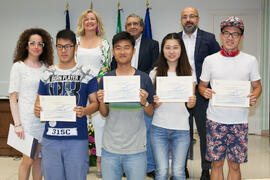 Grupo de alumnos en su graduación del CIE-UMA el Día del Español. Centro Internacional de Español de la Universidad de Málaga. Junio de 2016