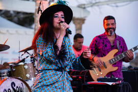 Concierto de Julia Martín. Festival solidario en los Baños del Carmen. Cursos de Verano de la Universidad de Málaga. Málaga. Julio de 2019
