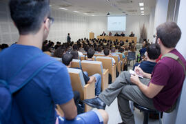 Intervención de Antonio Álvarez Gil. Conferencia inaugural del curso 2015-2016 de la Escuela Técnica Superior de Arquitectura de la Universidad de Málaga. Campus de El Ejido. Octubre de 2015