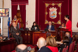 Intervención de María Gámez en la entrega de la Medalla de la Ciudad y el título de Hijo Predilecto a Eugenio Chicano. Ayuntamiento de Málaga. Octubre de 2014
