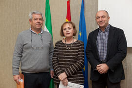 Foto de grupo. Encuentro del grupo "EconomistasXAndalucía". Facultad de Ciencias Económicas y Empresariales. Diciembre de 2014