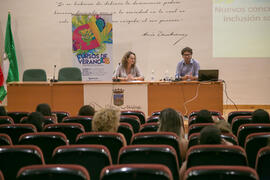 María Dolores Jiménez y Laureano Martínez. Curso "La integración social, reto actual de los Servicios Sociales". Cursos de Verano de la Universidad de Málaga. Vélez Málaga. Julio de 2018
