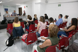 Taller «Los derechos humanos en la frontera». Curso "La inmigración de personas vulnerables". Cursos de Verano de la Universidad de Málaga. Vélez-Málaga. Julio de 2019