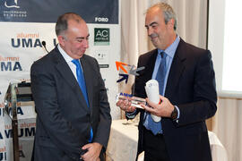 Nombramiento de D. Juan José Sánchez Luque como Alumno de Honor de la Universidad de Málaga. AC Málaga Palacio. Febrero de 2015
