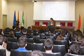 Jesús Molina Gómez en la inauguración del VII Reto Gestalentum 20x10. Facultad de Ciencias Económicas y Empresariales. Marzo 2016