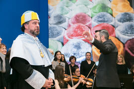 Coro Oficial de la UMA, Orquesta Málaga Camerata y Carlos Álvarez Rodríguez tras su investidura como Doctor "Honoris Causa" por la Facultad de Filosofía y Letras de la Universidad de Málaga. Paraninfo. Mayo de 2018