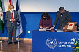 Toma de posesión de Ana María Casado Molina como nueva profesora titular del Área de Comercialización e Investigación de Mercados de la Universidad de Málaga. Paraninfo. Diciembre de 2021