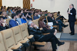 Conferencia de José María Gay de Liébana "La economía y las cuentas del fútbol europeo". Paraninfo. Abril de 2016